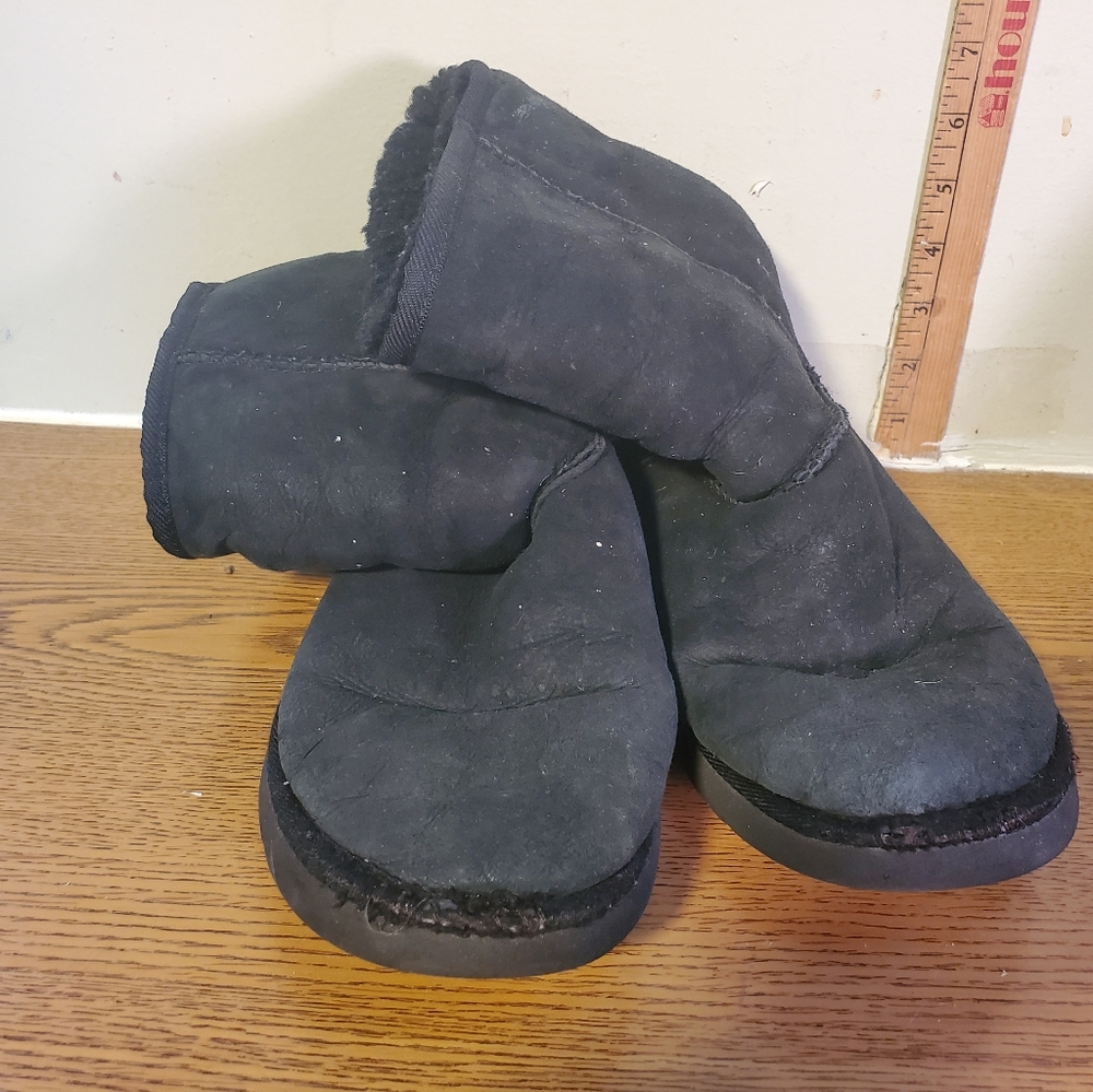 Ugg black women's boots size w8